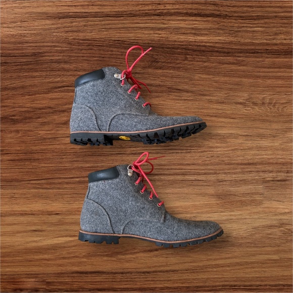 Woolrich Women Size 7.5US Beebe Wool Chukka Hiking Boot in Charcoal Gray - Picture 3 of 8